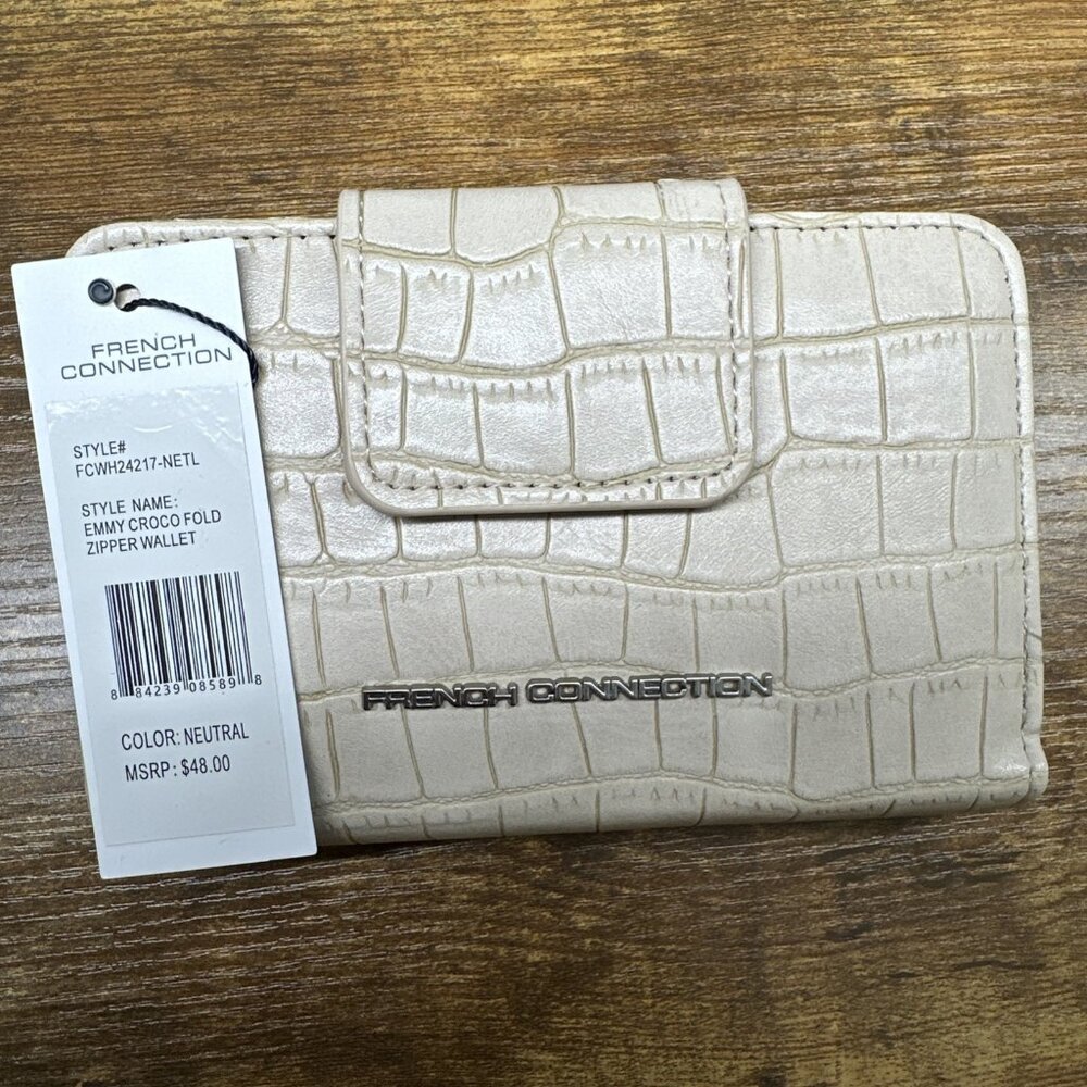 NEW French Connection Wallet Emmy  Croco Fold Zipper Wallet Neutral‎